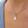 Collier pendentif poire transparent – Image 2